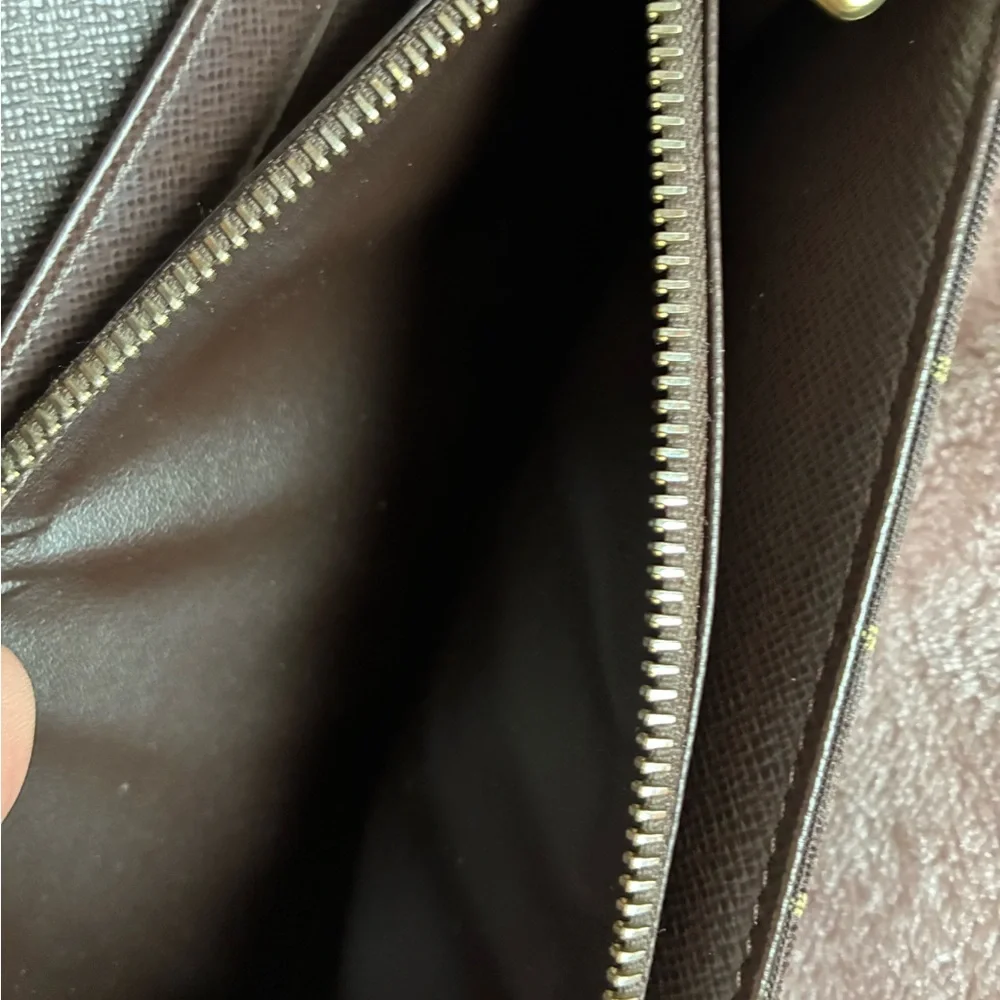 Authentic Louis Vuitton Classic Monogram Brown Denim Wallet ~ Vintage - Picture 9 of 16